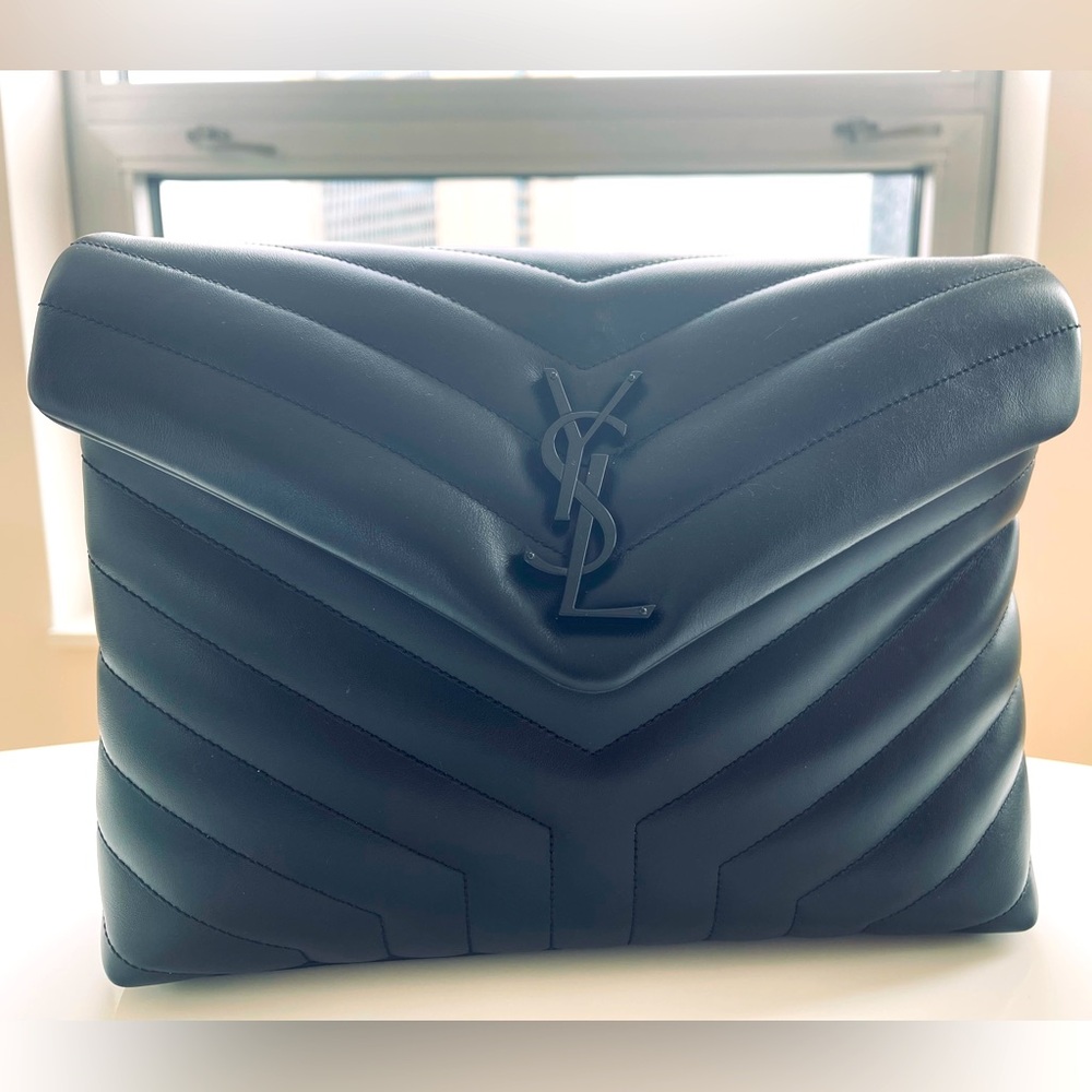 LOULOU MEDIUM IN QUILTED LEATHER